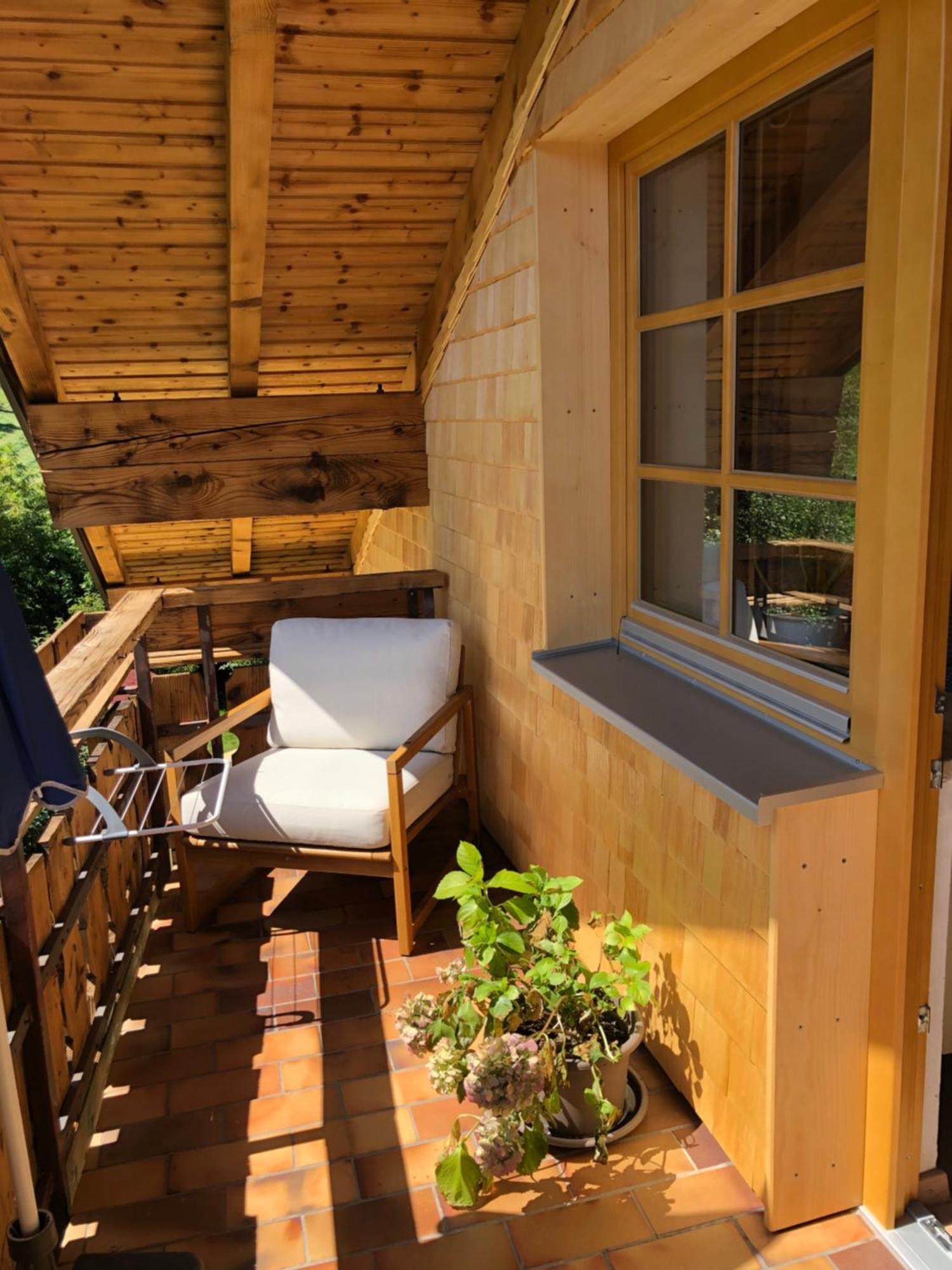 Nagelfluh Hüs – Traumhafte 2-Zimmerwohnung mit Bergblick und Südbalkon Blaichach Exterior foto